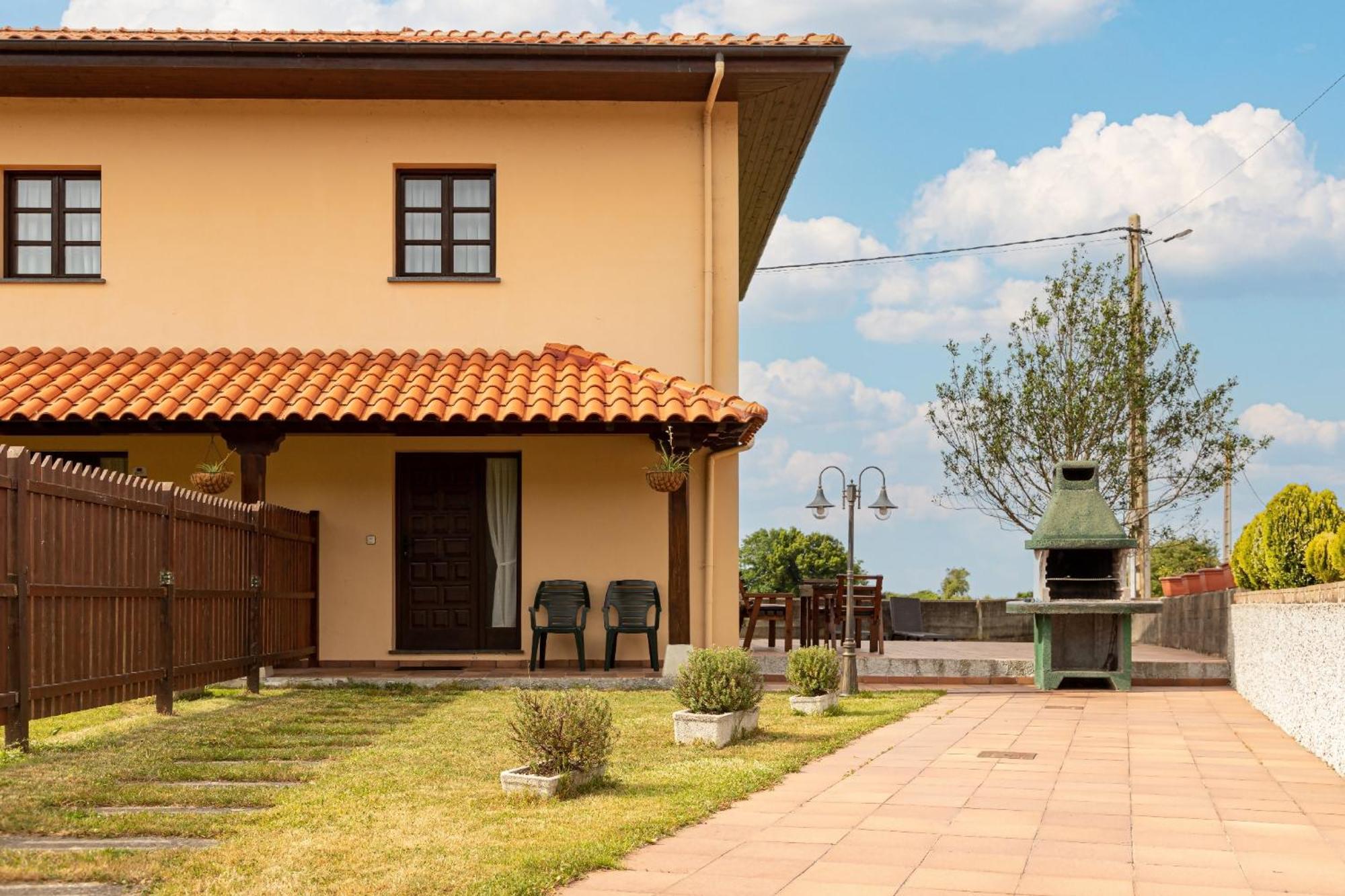Apartamentos El Acebo Navés Zewnętrze zdjęcie